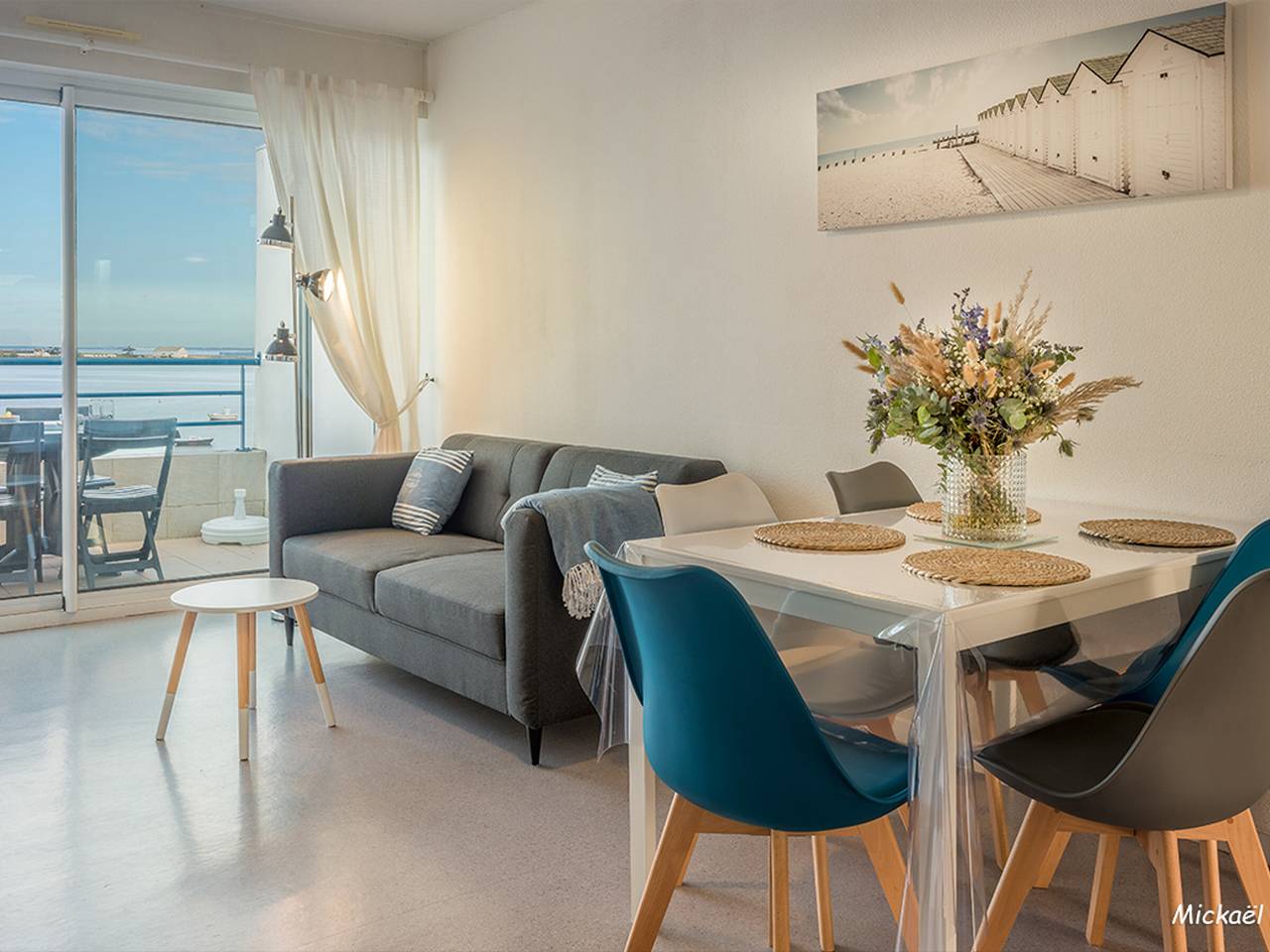 Apartamento entero, Apartamento T3 con balcón cerca de comodidades, parking incluido in Port-Louis, Côte des Mégalithes