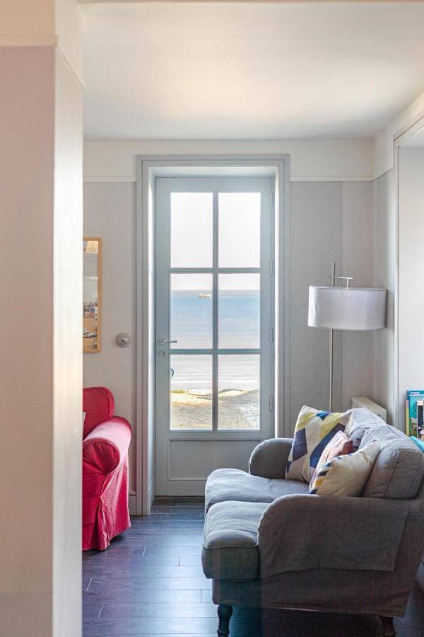 Five-Bedroom House in Arromanches-les-Bains, Région de Bayeux