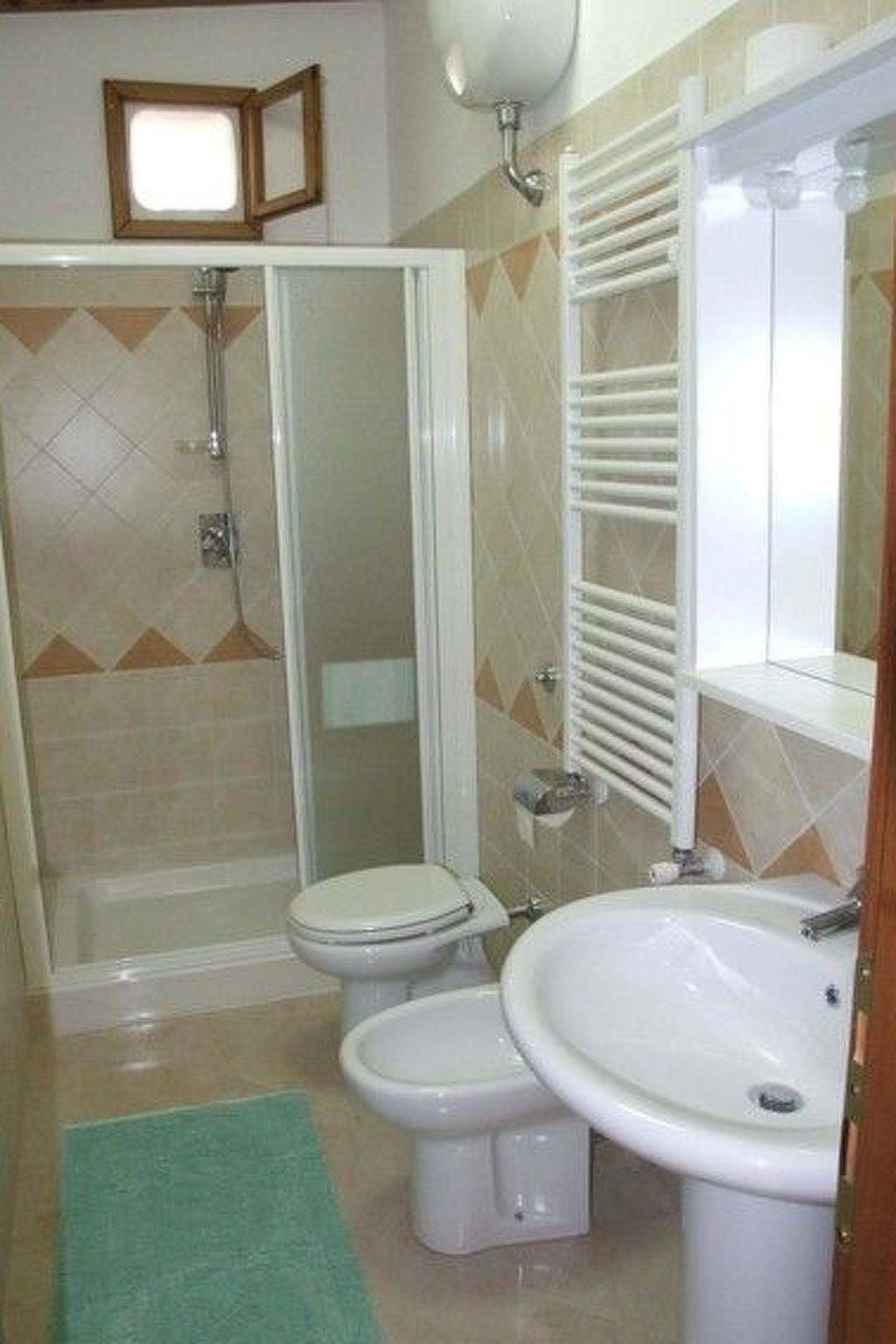 Appartement entier, Wohnung 'Ivy' mit privatem Garten in Sorrento, Province de Naples