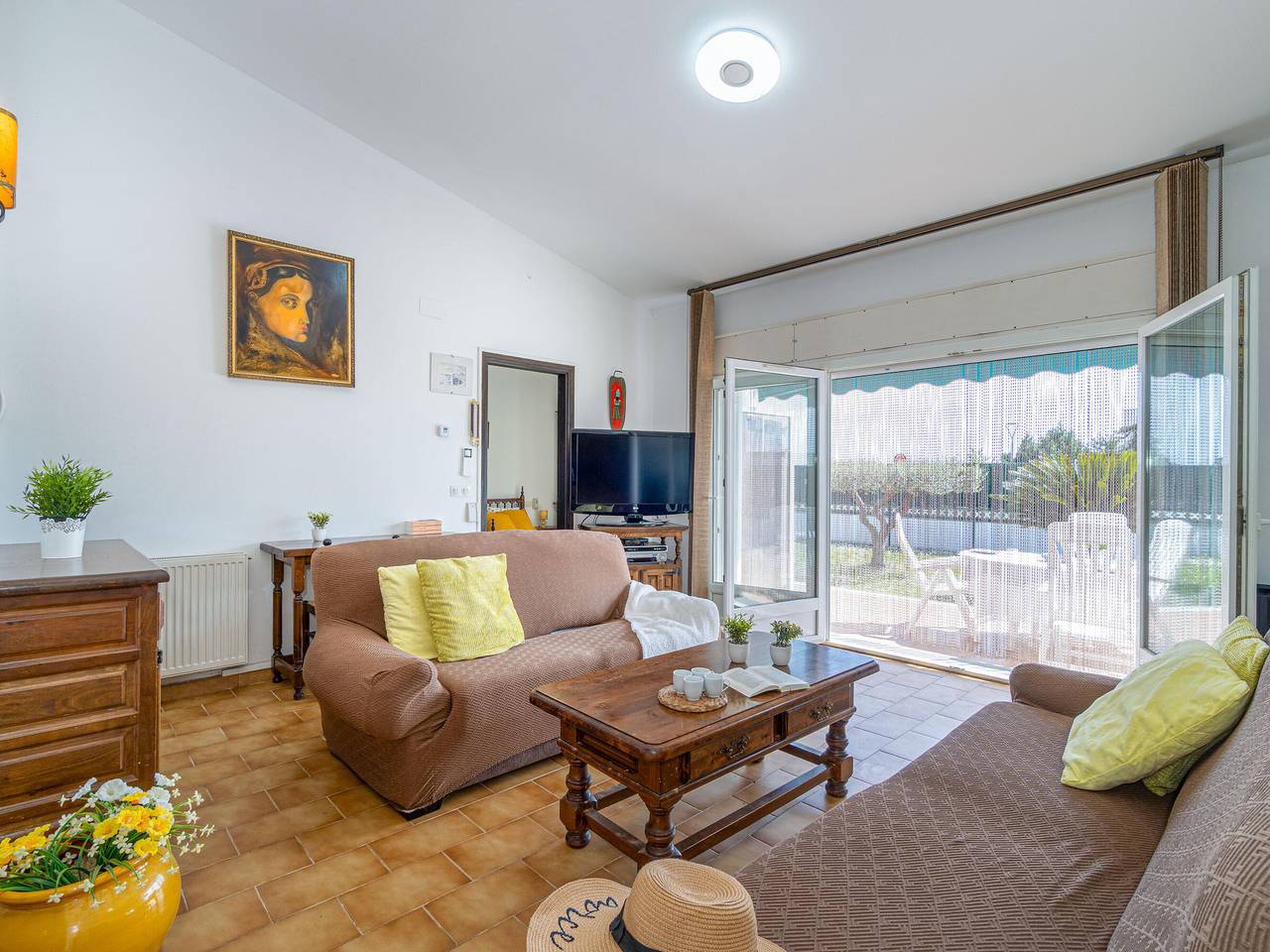 Casa vintage con piscina, Wifi y jardín en zona tranquila de Sant Pere Pescador in San Pedro Pescador, Alt Empordà