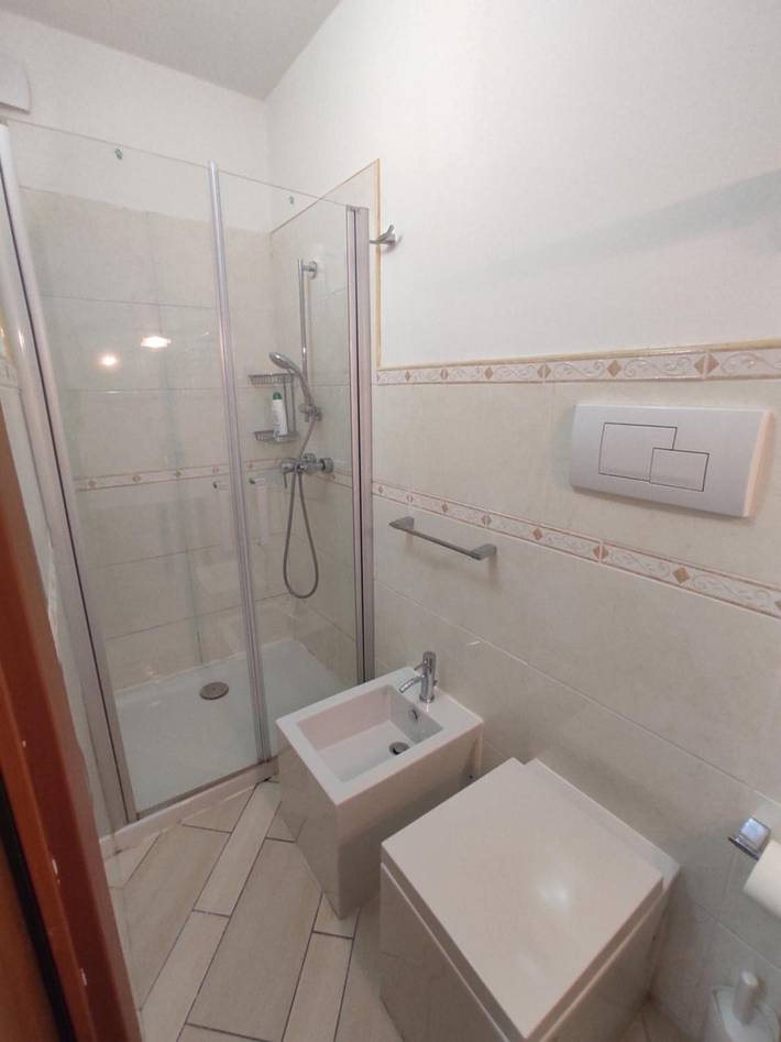 Entire studio, Studio Apartment 'Monolocale Wenge'' with Wi-Fi and Air Conditioning in Siniscola, Nuoro Province