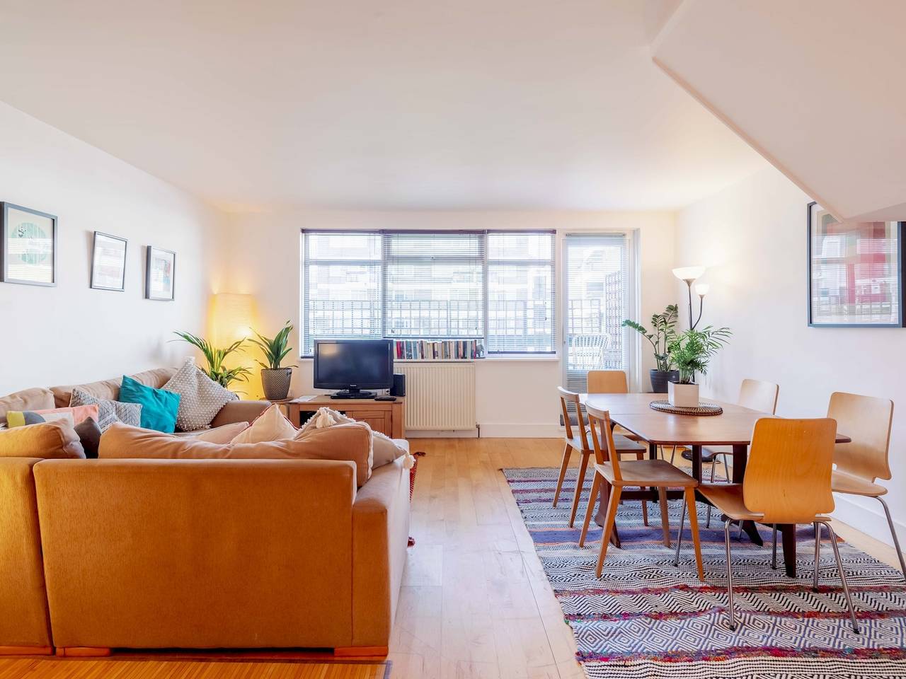 Apartment for 6 People in Hackney, London