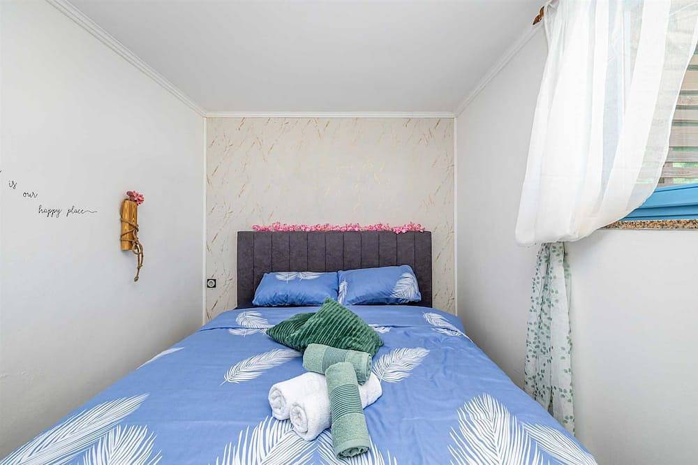 Rustic holiday house Depope with private pool in Pinezici, Krk