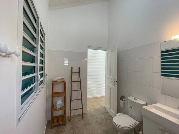 Location de vacances pour 6 personnes, avec terrasse et vue dans Plage de Cluny - 2