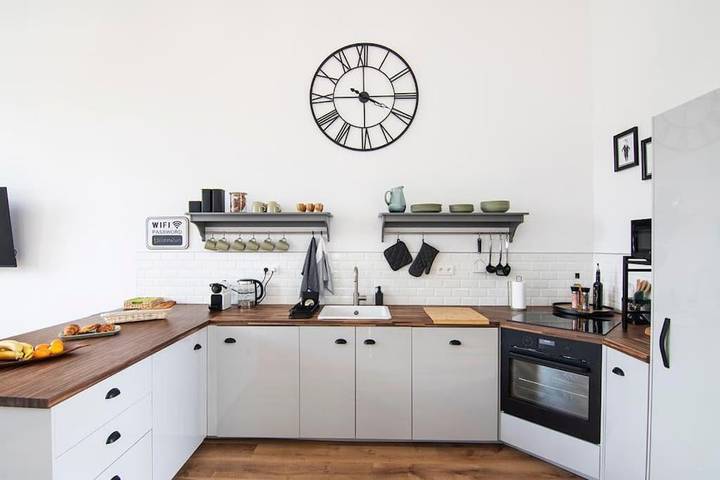 Location de vacances pour 6 personnes, avec jardin et piscine, animaux acceptés à Saint-Séverin - 2