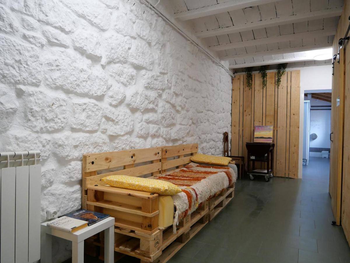 Albergue Municipal de peregrinos Pilgrim Hostel in Hornillos del Camino, Province de Burgos