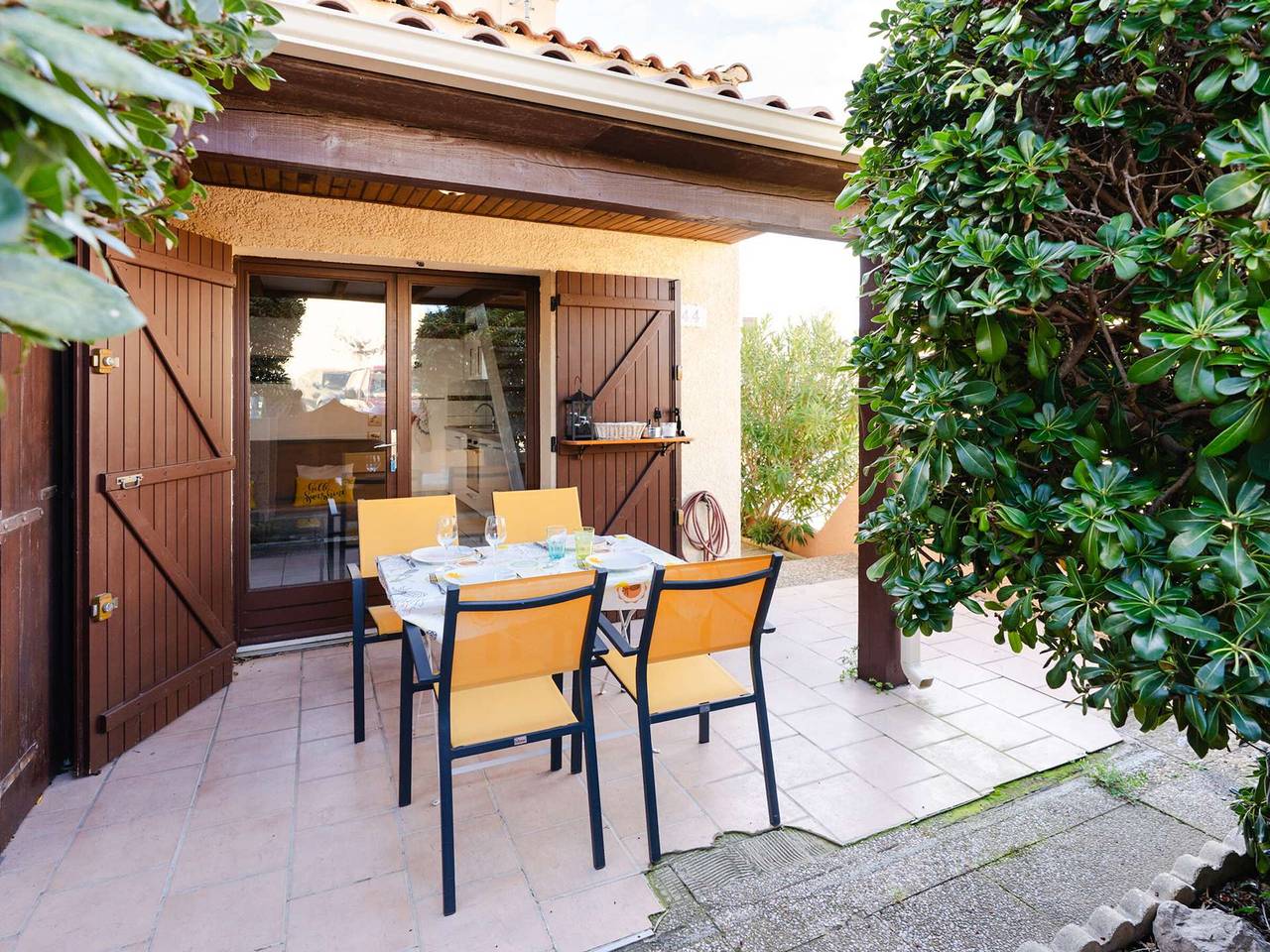 Studio mezzanine with pool, parking, Narbonne-Plage in Narbonne Plage, Narbonne