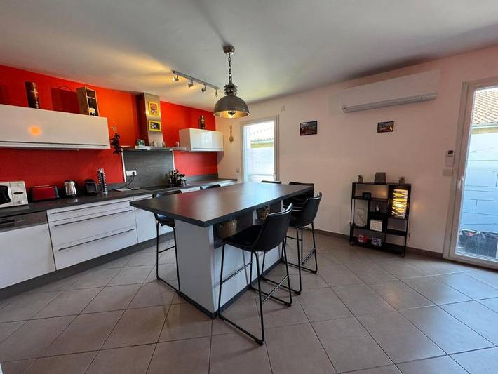 Gîte pour 6 personnes, avec terrasse à Chassieu - 3