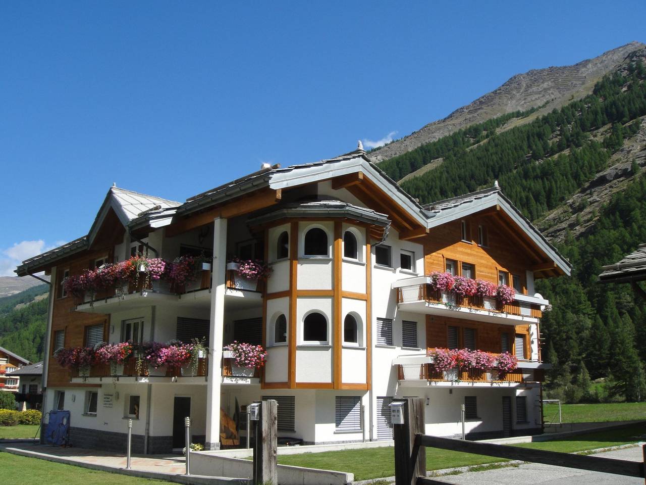 Ganze Wohnung, Alpenstern in Saas-Grund, Walliser Alpen