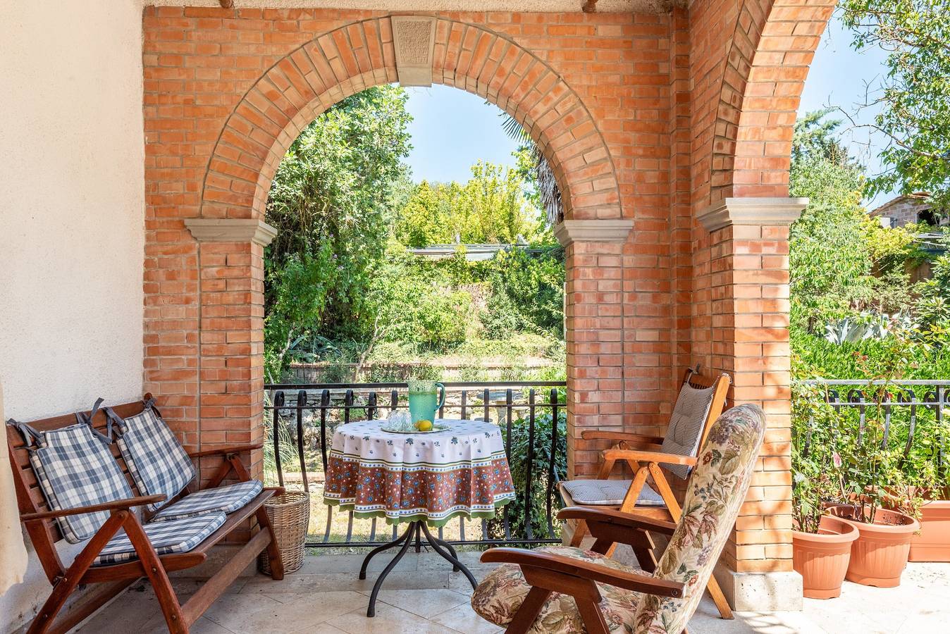 Casa vacanze 'Casa San Francesco Rapolano' con terrazza privata, giardino privato e Wi-Fi in Rapolano Terme, Siena e dintorni