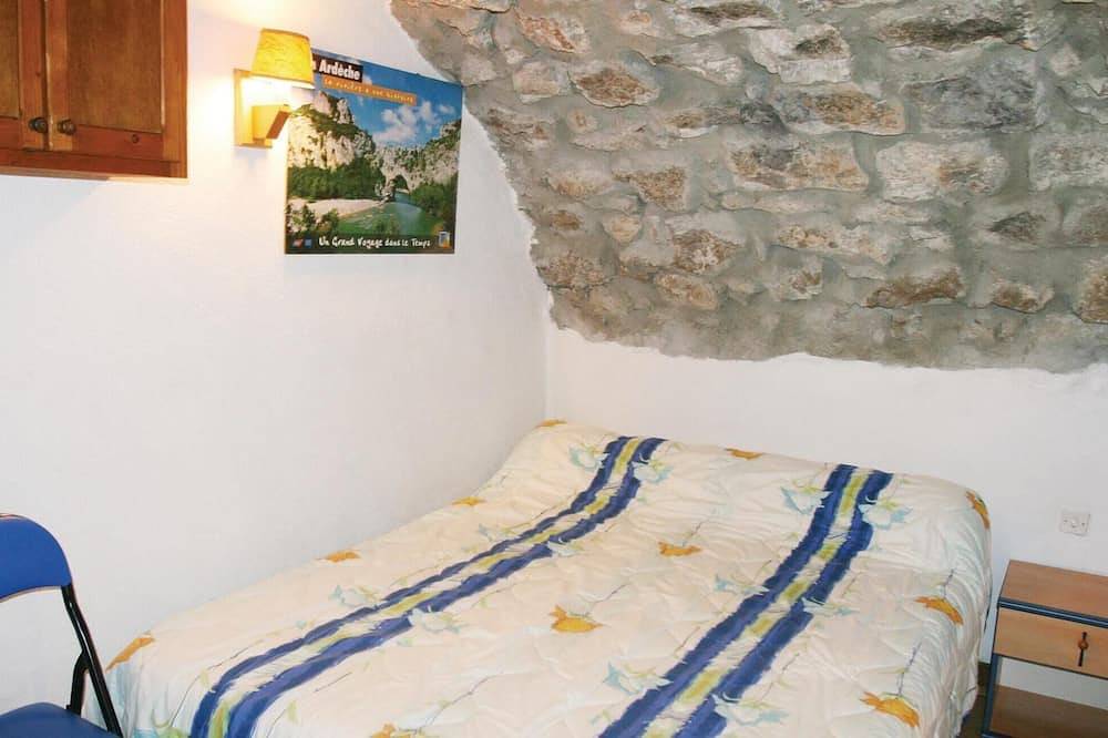 Appartement entier, Bel appartement T1 à La Beaume in Labeaume, Ardèche