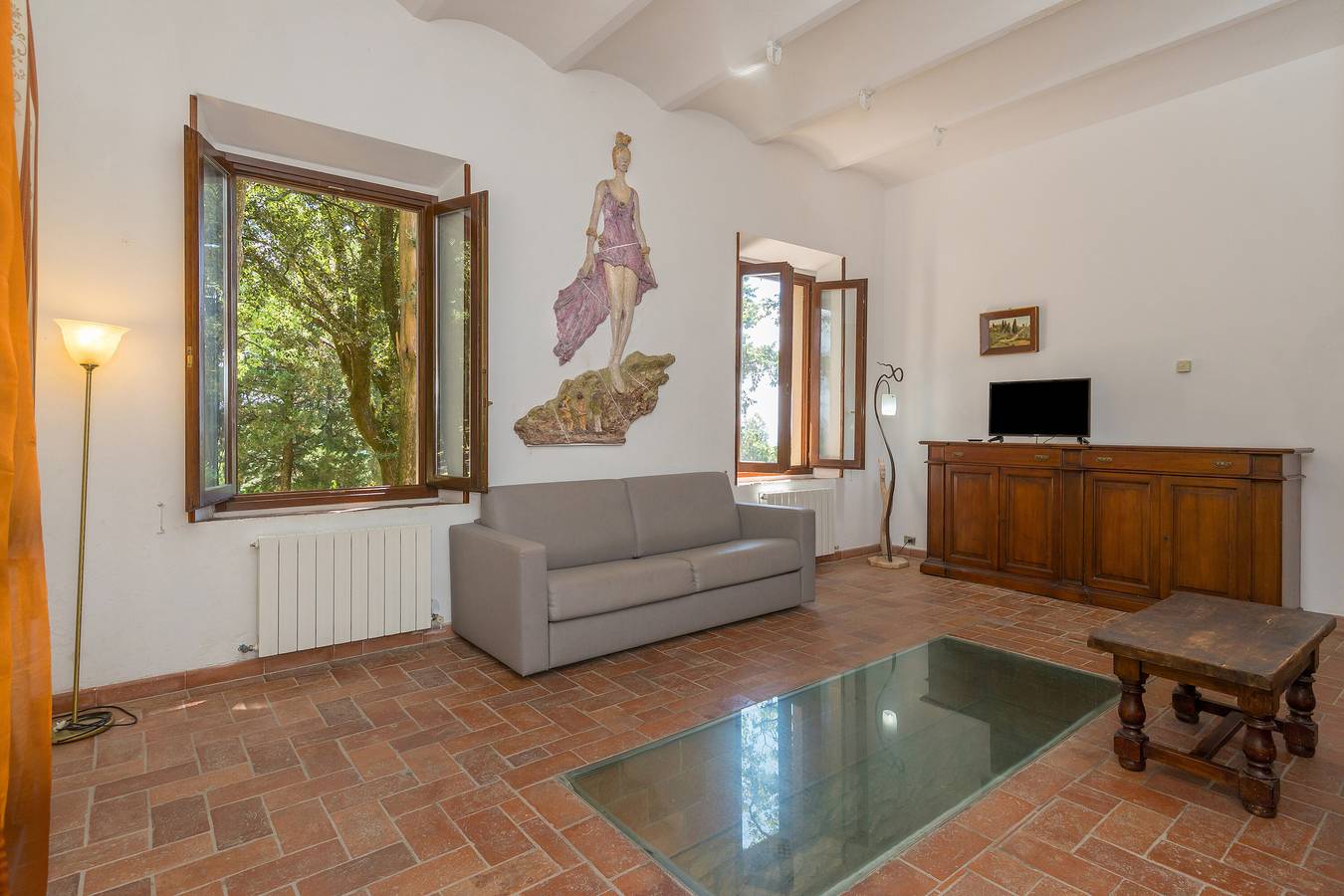 Villa 'Le Querciolaie - Il Casiere' with Mountain View and Shared Pool in Monteverdi Marittimo, Etruscan Coast