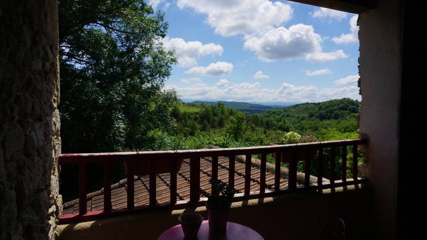 Location de vacances pour 2 personnes, avec jardin et piscine, animaux acceptés dans l' Ariège - 2