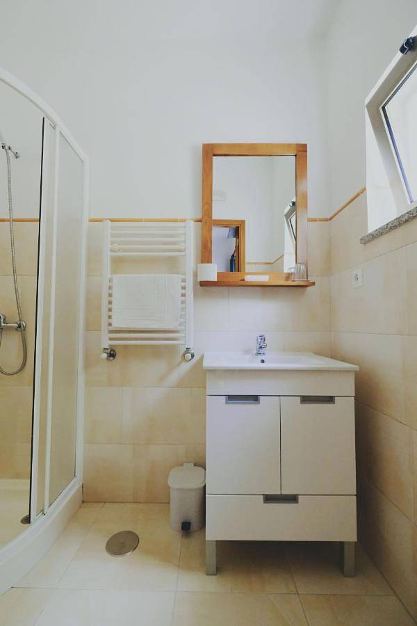 Maison d’hôte pour 2 personnes, avec jardin et terrasse dans Gerês - 4