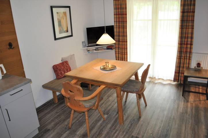 Ferienwohnung für 2 Personen, mit Balkon und Terrasse sowie Garten in Bad Hindelang - 4