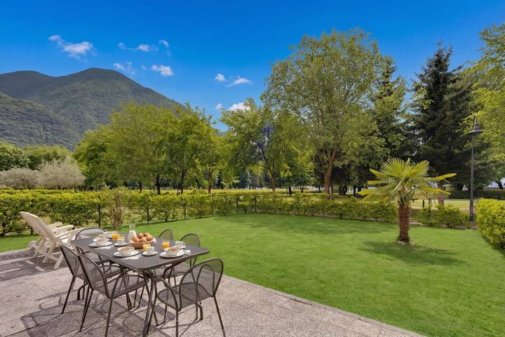 Vakantiewoning voor 6 personen, met terras en uitzicht op het meer, met huisdier in Gemeente Porlezza