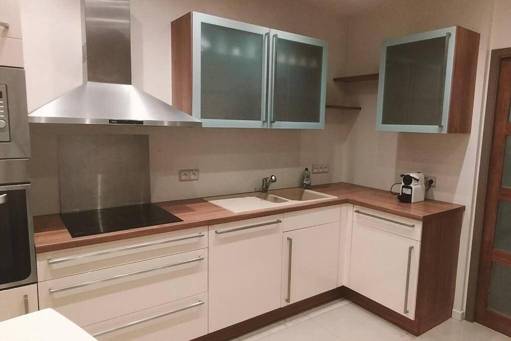 Appartement entier, Two-Bedroom Apartment in Montbéliard, Doubs