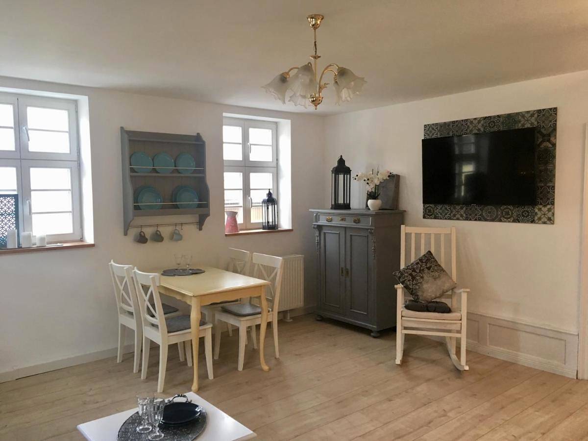 Appartement entier, Apartment with Shower in Haßloch, Pfälzer Rheinebene