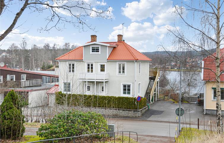 Ferienwohnung für 3 Personen, mit Terrasse und Garten sowie Seeblick - 1