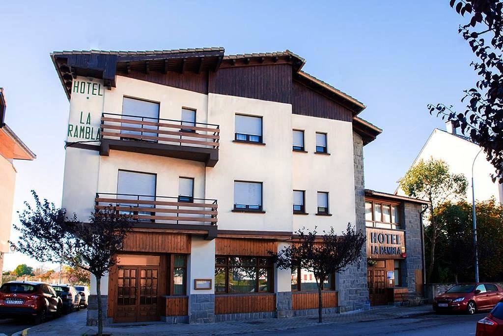 Hotel La Rambla in Biescas, Pirineo Aragonés