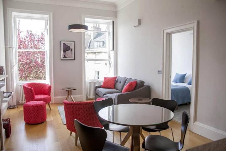 Log cabin for 4 people in Bath