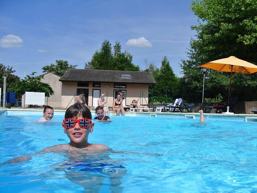 Camping für 7 Personen in Bourbon-Lancy, Charolles und Umgebung