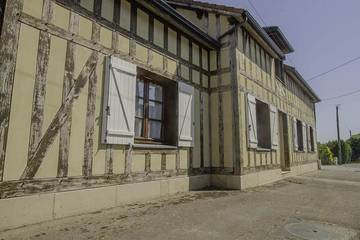 Gîte pour 6 personnes, avec jardin et jacuzzi à Chavanges