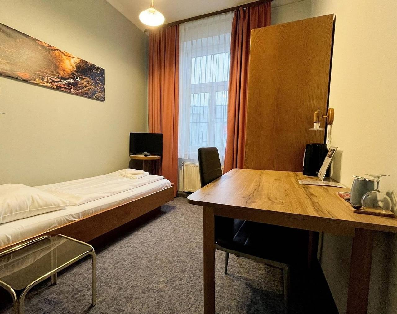 Mariazellerhof Room 101 in St. Pölten, Mostviertel Region
