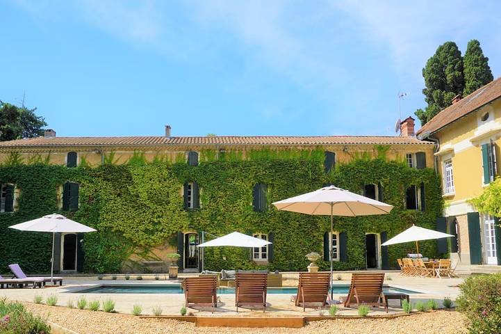 Ferienhaus für 14 Personen, mit Garten und Whirlpool - 1