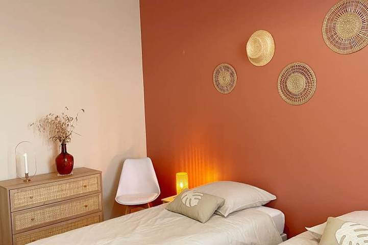 Renoviertes Ferienhaus für 6-8 Personen, mit Garten, Terrasse und Parkplatz, nahe am Zoo und Sehenswürdigkeiten in Noyers-sur-Cher, Romorantin-Lanthenay und Umgebung