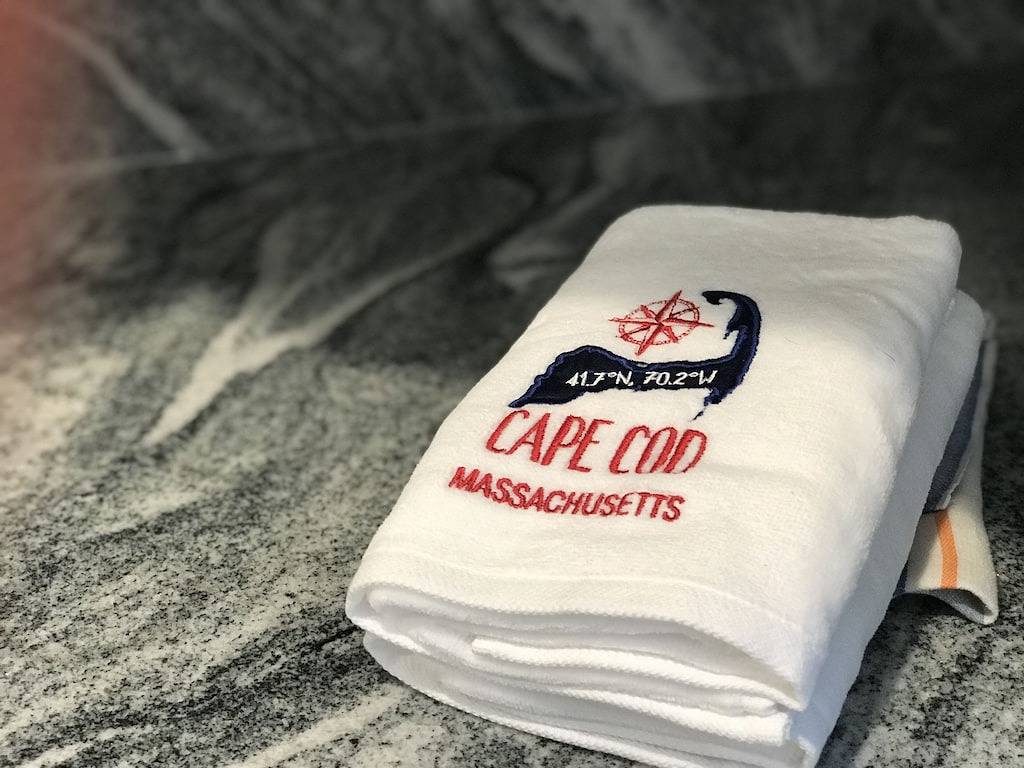 3 Br 1. 5 Bath Neu renoviertes Haus am Radweg und in der Nähe von Stränden in Harwich, Cape Cod