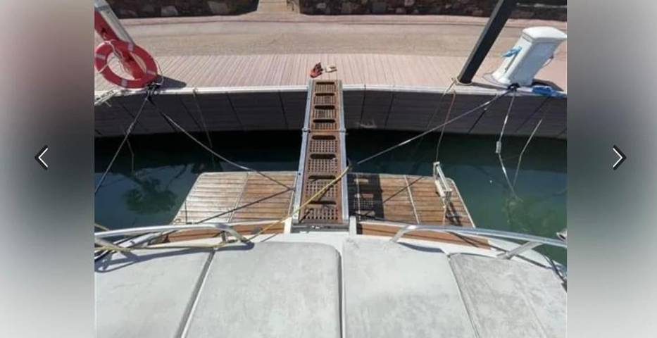Bateau pour 6 personnes, avec vue en Provence-Alpes-Côte d'Azur - 4