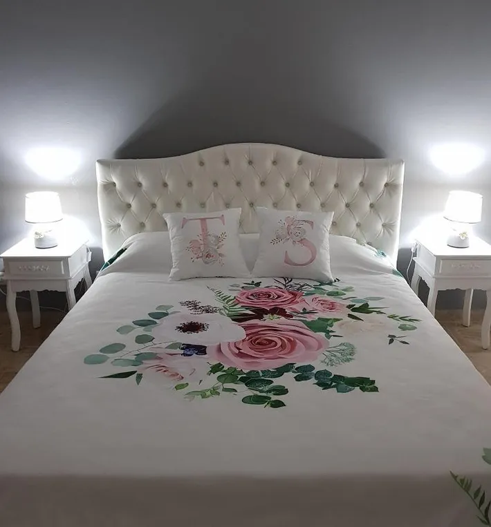Apartamento de vacaciones para 5 personas, con jardín además de piscina para niños y vistas - 1