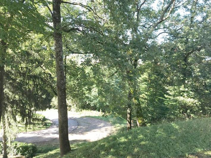 Hôtel pour 2 personnes, avec vue et bassin pour enfant ainsi que piscine et jardin, adapté aux familles à Saint-Girons (Ariège) - 2