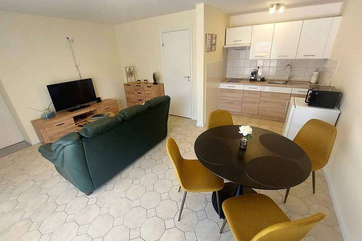 Ferienwohnung für 2 Personen, mit Garten - 1