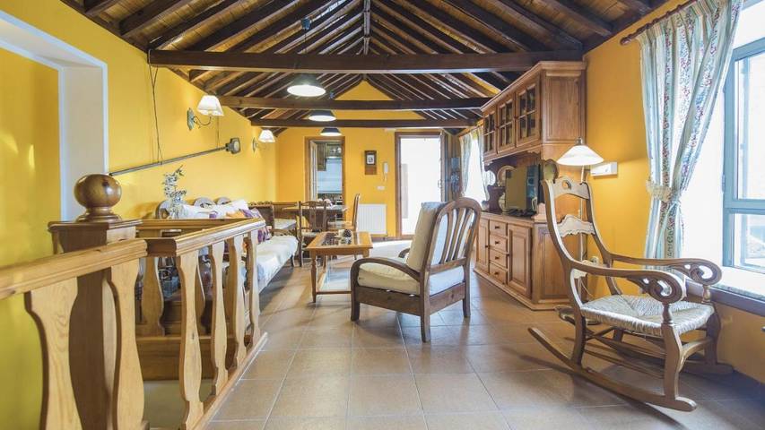 Casa rural para 8 personas, con jardín en Montes de Toledo - 2
