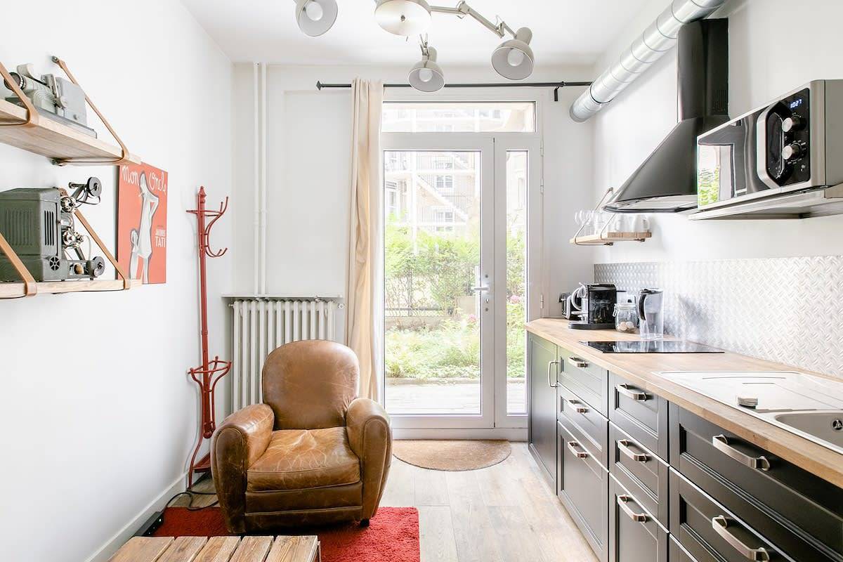 Appartement entier, Appartement de vacances pour 2 personnes avec jardin in Paris, Île de France