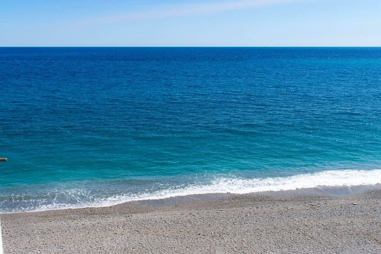 Entire apartment, Apartment with Sea View in Letojanni, Messina Province