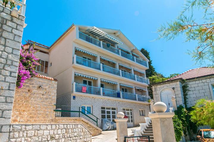 Ferienwohnung für 5 Personen, mit Balkon in Brist - 2