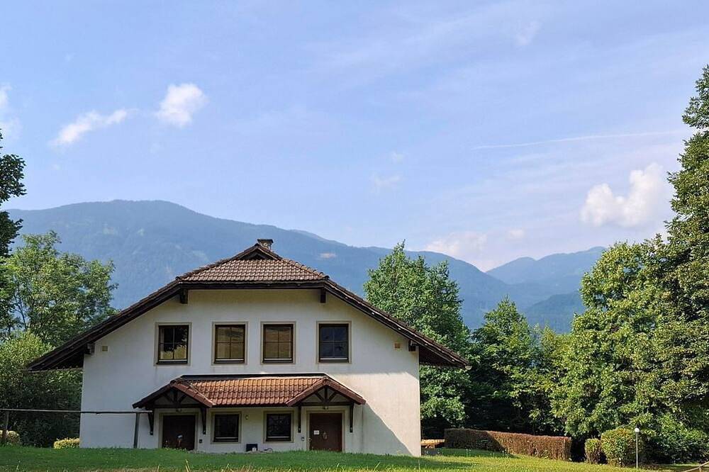 Ganze Wohnung, Altes Forsthaus - Apartment Nr. 7 - Schloss Wasserleonburg in Nötsch im Gailtal, Gailtal