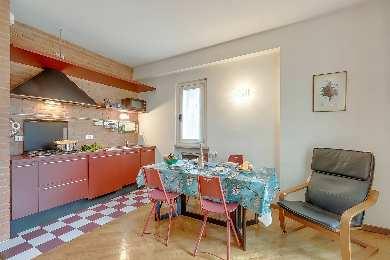 Ganze Wohnung, Clara House - park & garden private in Gardone Riviera, Gardasee-Berge