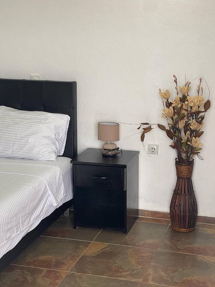 Appartement entier, Appartement de vacances pour 3 personnes avec piscine in Donji Štoj, Municipalité d'Ulcinj