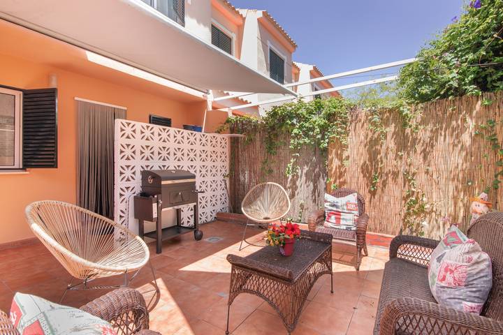 Ferienhaus 'Islantilla' mit Gemeinschaftspool, privater Terrasse und Wlan in Islantilla, Isla Cristina