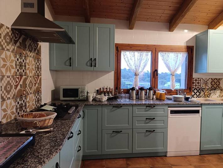 Casa rural para 3 personas, con terraza además de vistas y jardín en Valles Oriental - 2