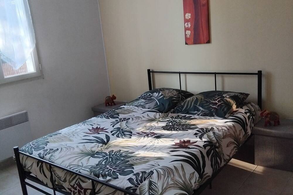 Spacious house, at the end of a cul-de-sac, peaceful neighborhood in Les Arcs (Var), Draguignan region