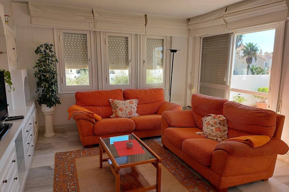 Entire apartment, Beach & Golf 2 Bed Apartment With Great Views in Playa Serena (Roquetas de Mar), Roquetas de Mar
