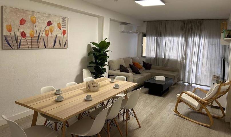 Apartahotel para 10 personas, con Balcón además de Terraza y Vistas en Granada