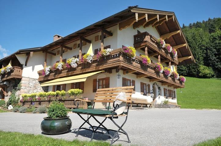 Ganze Ferienwohnung, Obersteinberg-Hof inkl. Chiemgaukarte - Ferienwohnung Puppenstübchen, 53qm, mit Balkon, Küche, Wlan in Ruhpolding, Bayerische Alpen