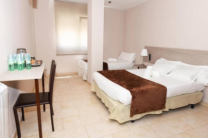 Hôtel pour 2 personnes, avec terrasse, animaux acceptés dans Finisterre - 3