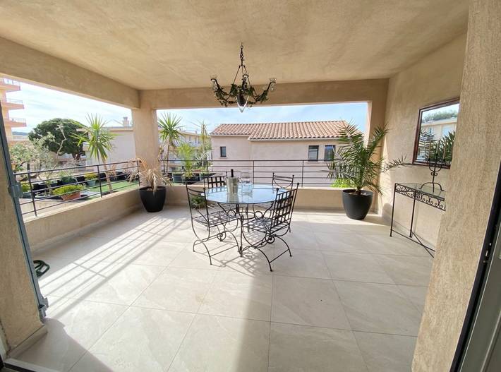 Villa pour 6 personnes, avec balcon